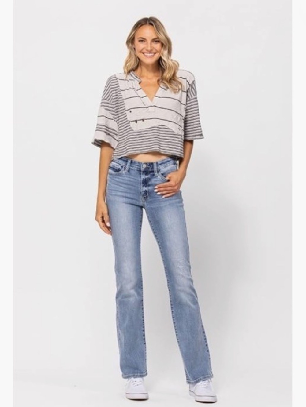 Judy Blue Mid Rise Bootcut Jeans